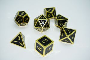 Metal 3D style dice set : Black with gold rim